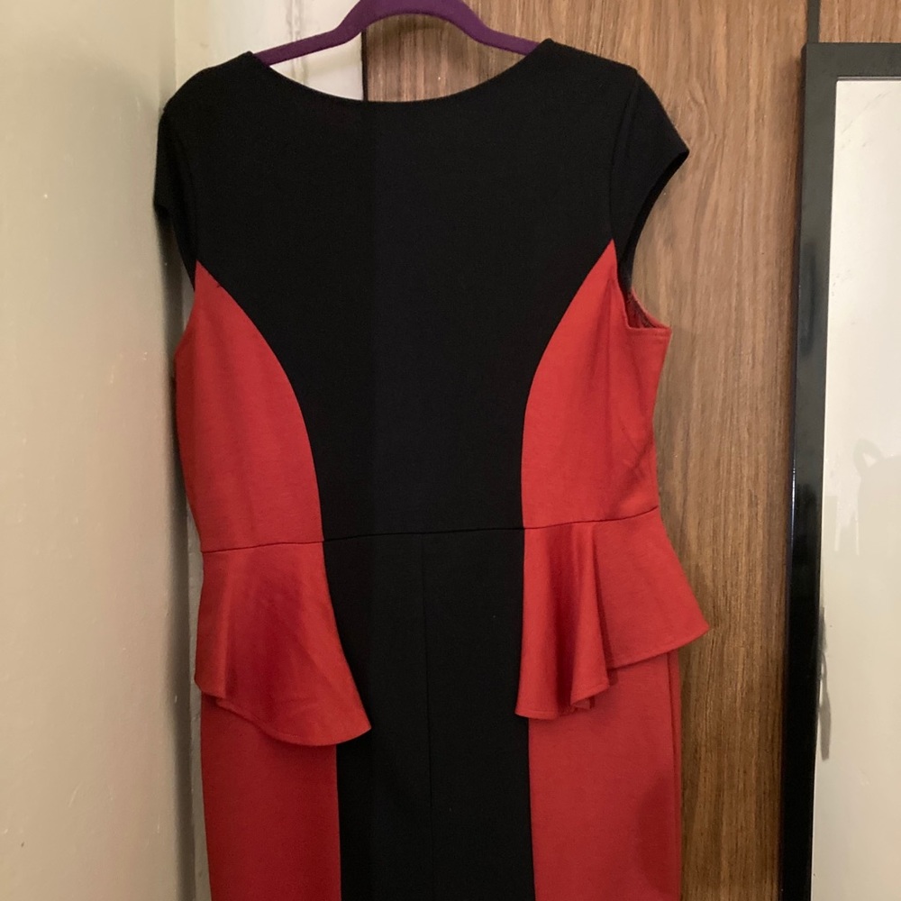 Dress 👗 - Picture 3 of 3